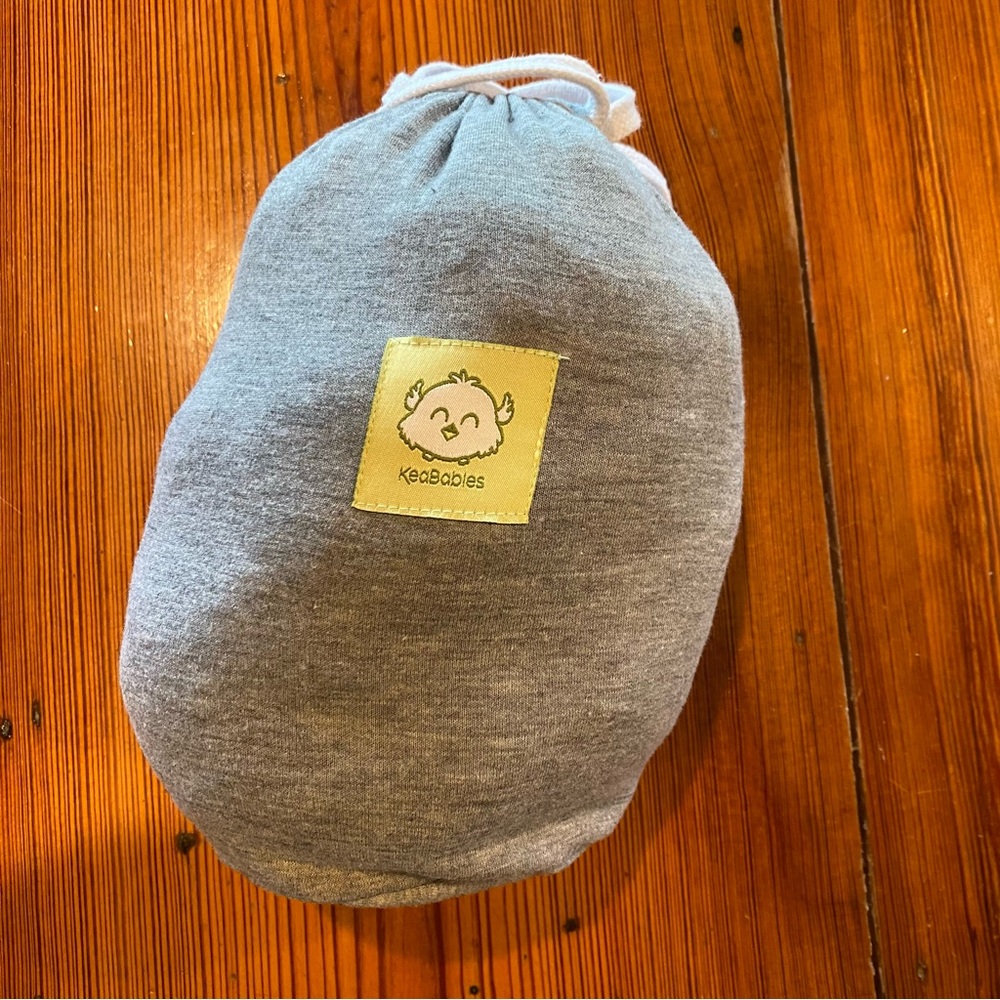 KeaBabies Wrap Baby Classic Gray